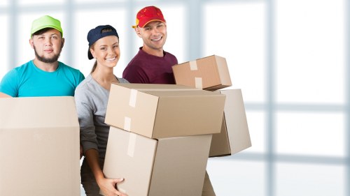 Local house move access and parking conditions in The Hyde area